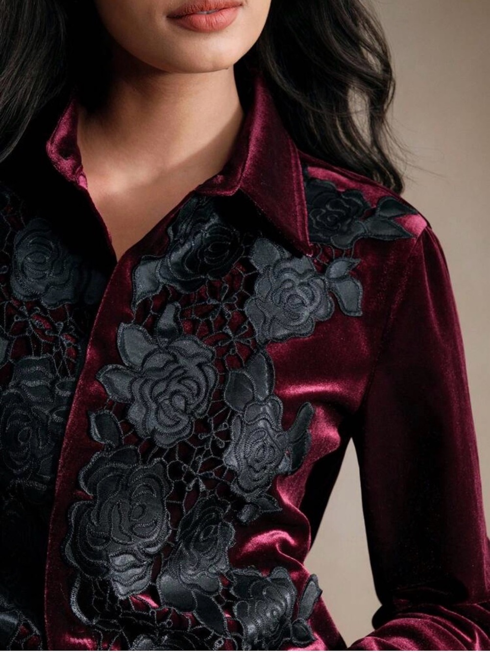 Anewsta Velvet Burgundy Button Front Shirt with Black Floral Lace Appliqué Sz M